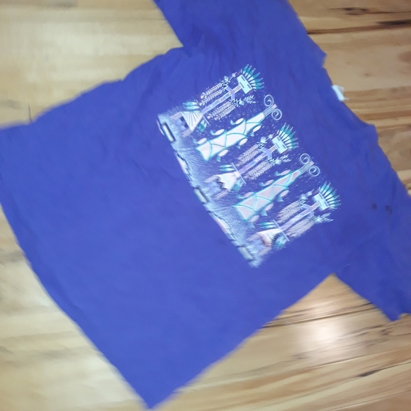 Clothes - Picture 9 of 16